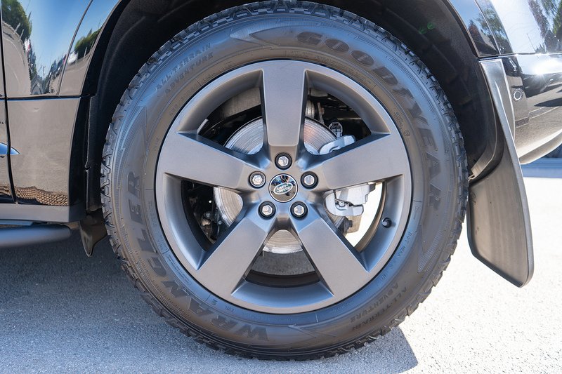 Land Rover 3.0 D250 MHEV X-Dynamic HSE SUV 3dr Diesel Auto 4WD Euro 6 (s/s) (250 ps)