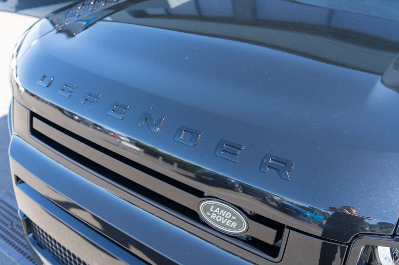 Land Rover 3.0 D250 MHEV X-Dynamic HSE SUV 3dr Diesel Auto 4WD Euro 6 (s/s) (250 ps)