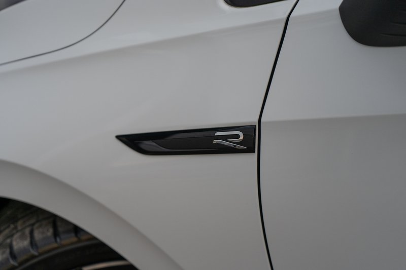 Volkswagen 2.0 TSI R Hatchback 5dr Petrol DSG 4Motion Euro 6 (s/s) (320 ps)