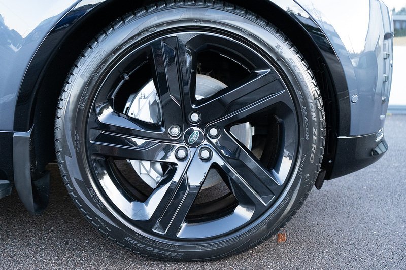 Land Rover Discovery D300 MHEV Dynamic HSE - U5134