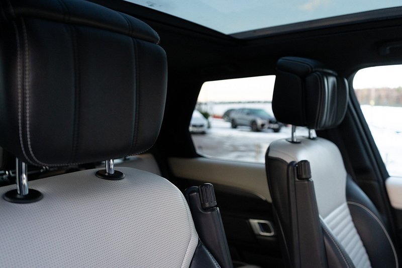 Land Rover Discovery D300 MHEV Dynamic HSE - U5134