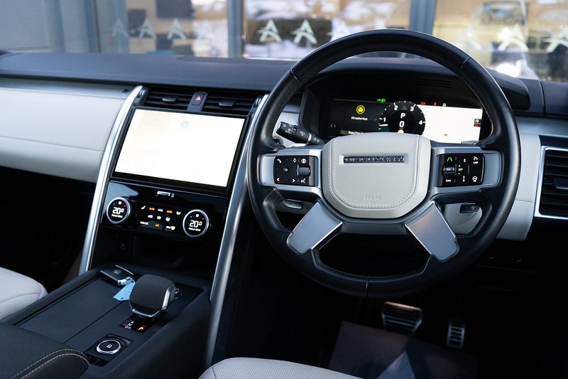 Land Rover Discovery D300 MHEV Dynamic HSE - U5134