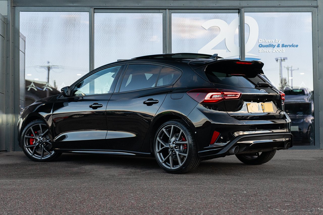 2.3T EcoBoost ST Hatchback 5dr Petrol Auto Euro 6 (s/s) (280 ps)