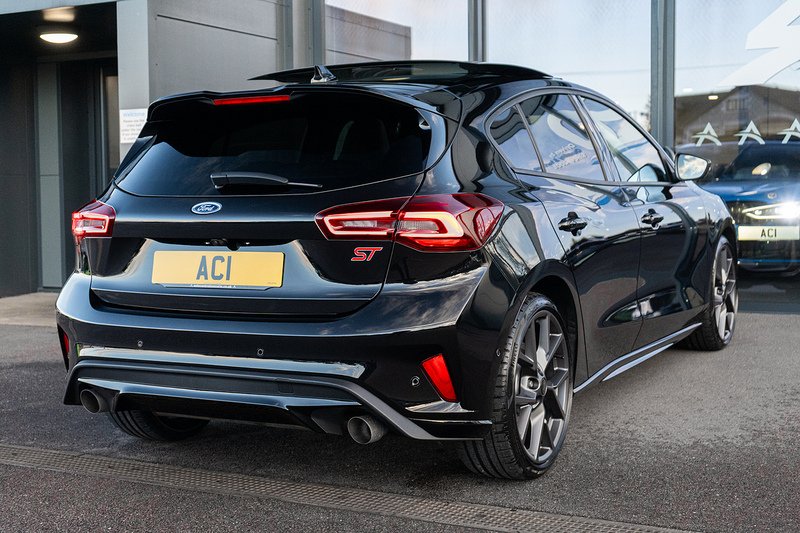 Ford Focus T EcoBoost ST - U5138