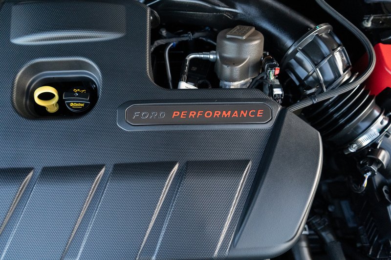 Ford Focus T EcoBoost ST - U5138