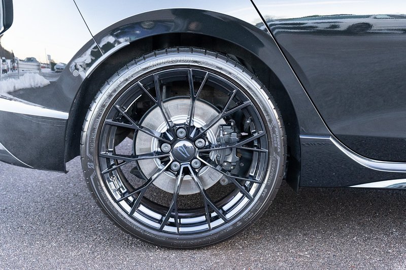 Volkswagen Golf TSI R Black Edition - U5139