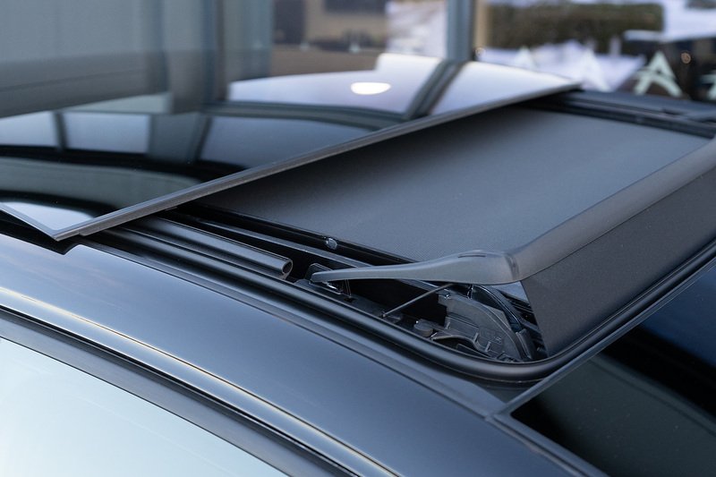 Volkswagen Golf TSI R Black Edition - U5139