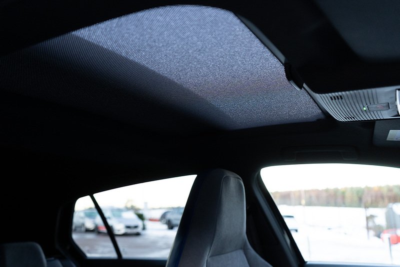 Volkswagen Golf TSI R Black Edition - U5139