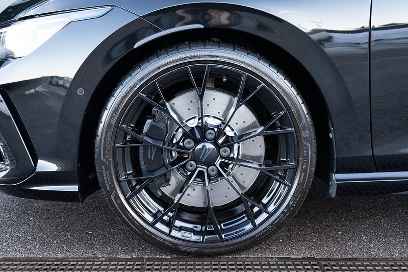 Volkswagen Golf TSI R Black Edition - U5139