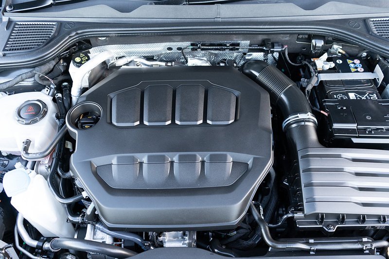 Volkswagen Golf TSI R Black Edition - U5139