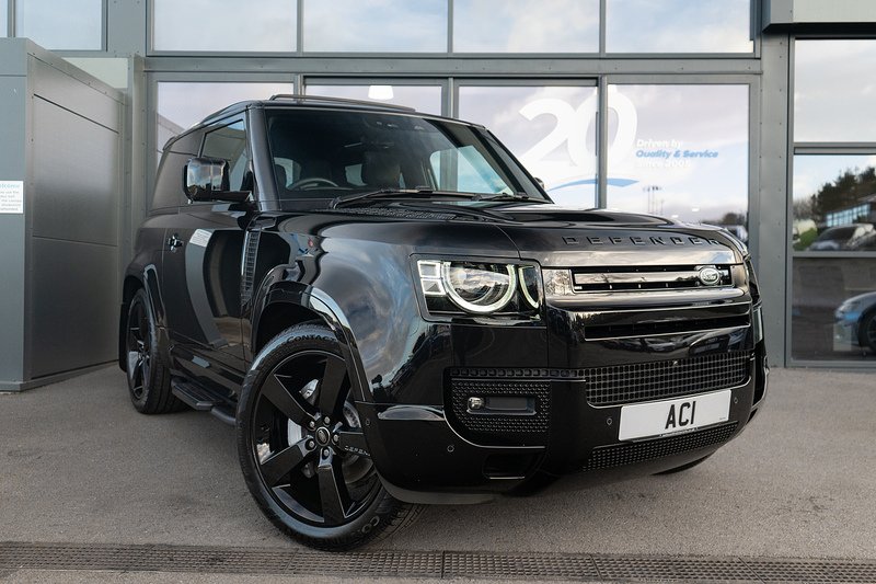 Land Rover Defender 90 D300 MHEV X-Dynamic HSE - U5149