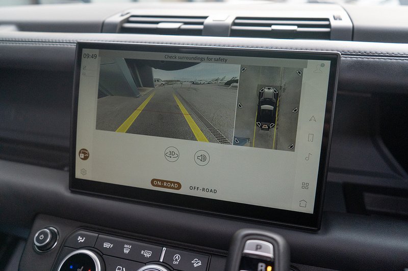 Land Rover Defender 90 D300 MHEV X-Dynamic HSE - U5149