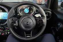 MINI 2.0 Cooper S Sport Hatchback 5dr Petrol Steptronic Euro 6 (s/s) (178 ps)