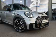 MINI 2.0 Cooper S Sport Hatchback 5dr Petrol Steptronic Euro 6 (s/s) (178 ps)