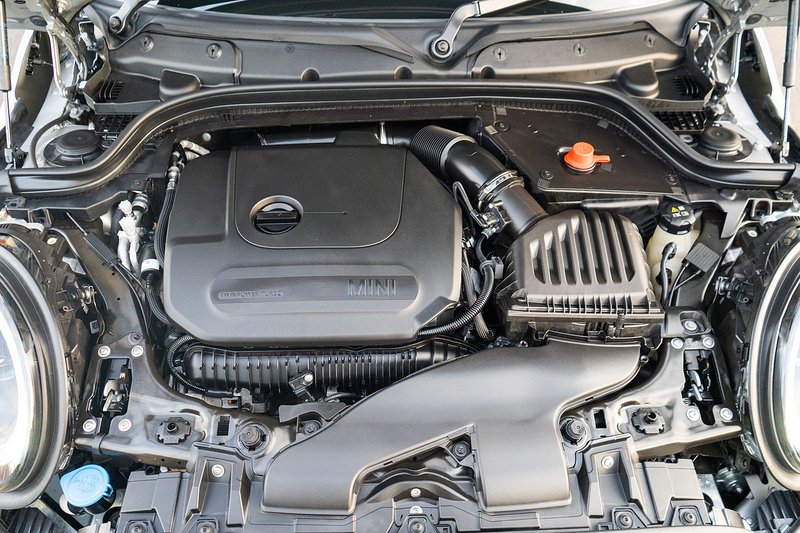 MINI 2.0 Cooper S Sport Hatchback 5dr Petrol Steptronic Euro 6 (s/s) (178 ps)