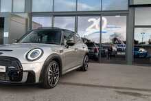 MINI 2.0 Cooper S Sport Hatchback 5dr Petrol Steptronic Euro 6 (s/s) (178 ps)