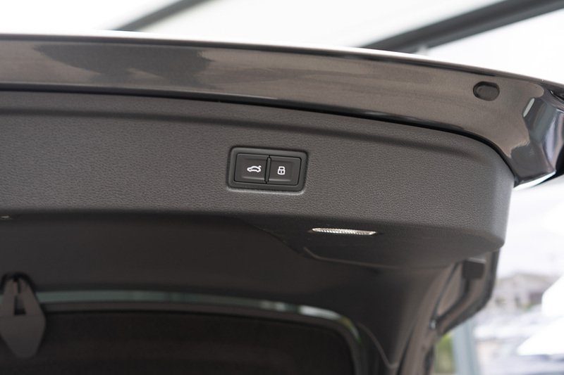 Audi 2.0 TDI 40 Black Edition Sportback 5dr Diesel S Tronic quattro Euro 6 (s/s) (204 ps)