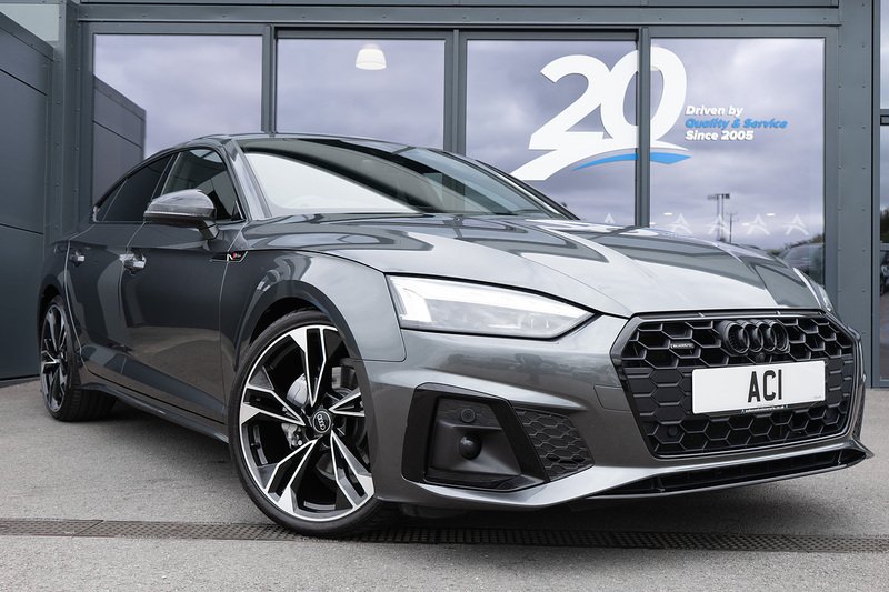 Audi 2.0 TDI 40 Black Edition Sportback 5dr Diesel S Tronic quattro Euro 6 (s/s) (204 ps)