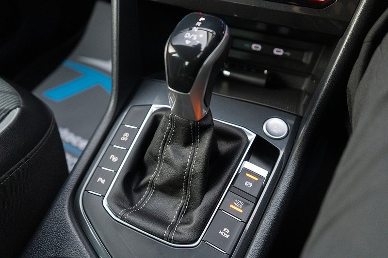 Volkswagen Tiguan TDI R-Line - U5159