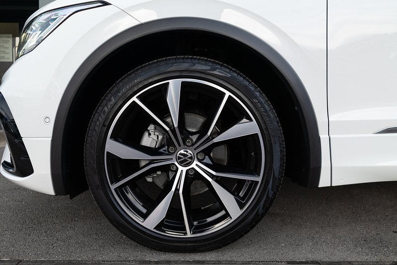 Volkswagen Tiguan TDI R-Line - U5159