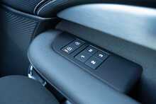 Land Rover 3.0 D350 MHEV Dynamic HSE SUV 5dr Diesel Auto 4WD Euro 6 (s/s) (350 ps)