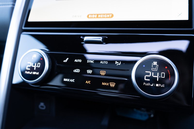 Land Rover 3.0 D350 MHEV Dynamic HSE SUV 5dr Diesel Auto 4WD Euro 6 (s/s) (350 ps)