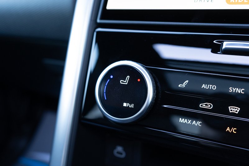 Land Rover 3.0 D350 MHEV Dynamic HSE SUV 5dr Diesel Auto 4WD Euro 6 (s/s) (350 ps)