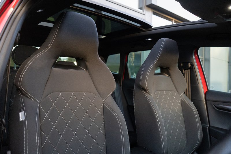 Skoda Karoq TSI SportLine - U5164