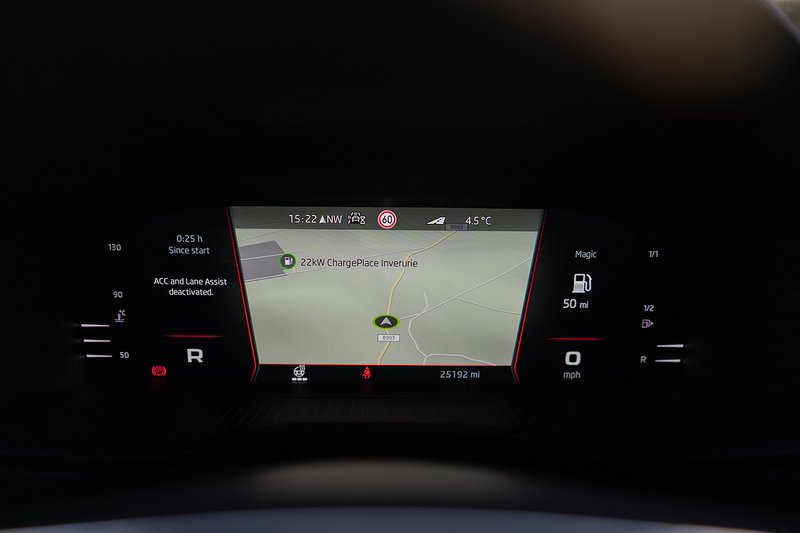 Skoda Karoq TSI SportLine - U5164