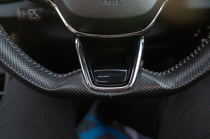 Skoda Karoq TSI SportLine - U5164