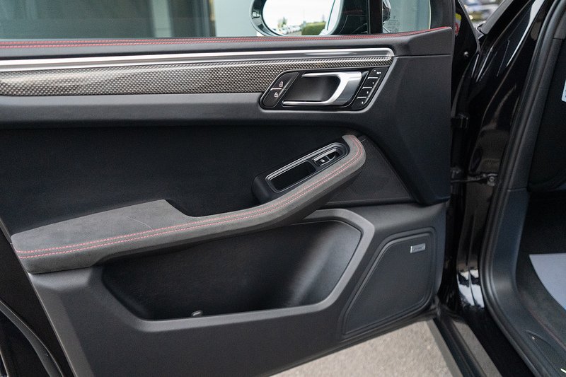 Porsche Macan T V6 GTS - U5168