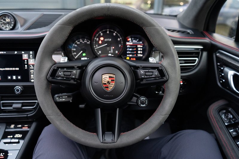 Porsche Macan T V6 GTS - U5168