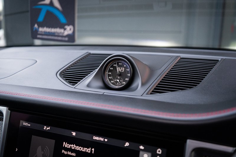 Porsche Macan T V6 GTS - U5168