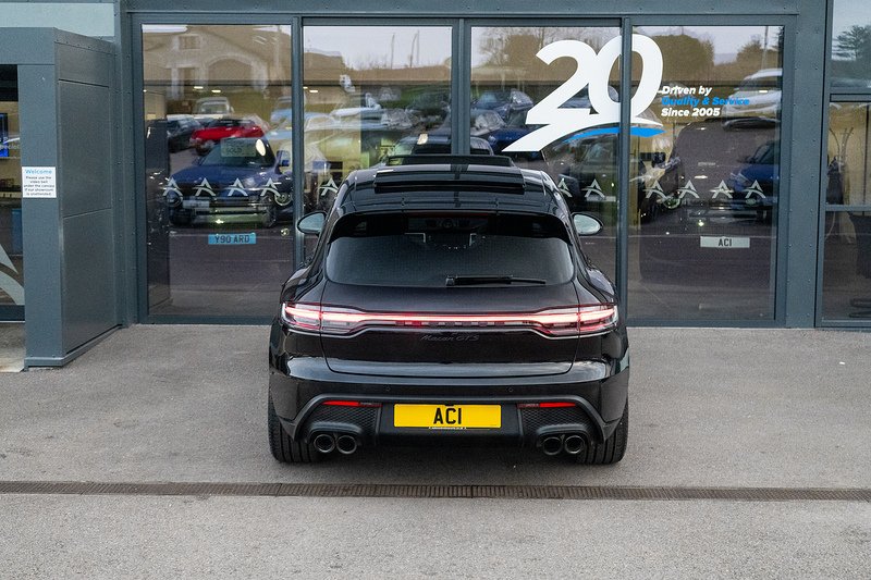 Porsche Macan T V6 GTS - U5168