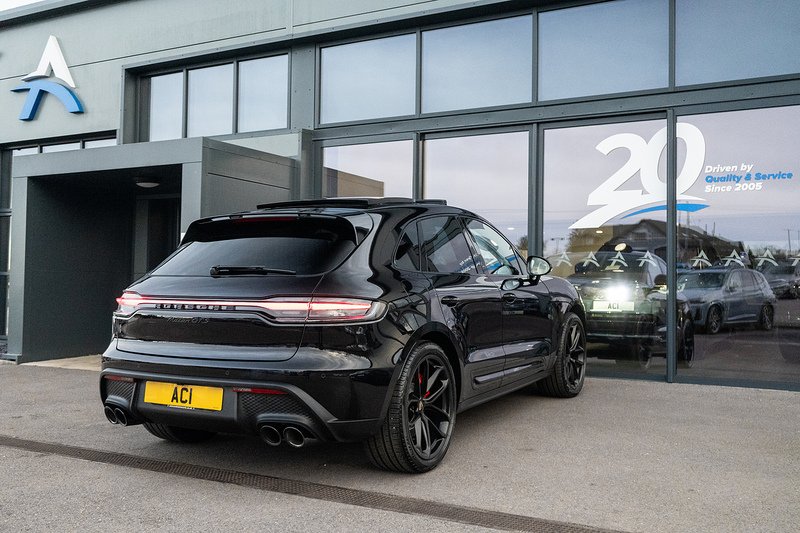 Porsche Macan T V6 GTS - U5168