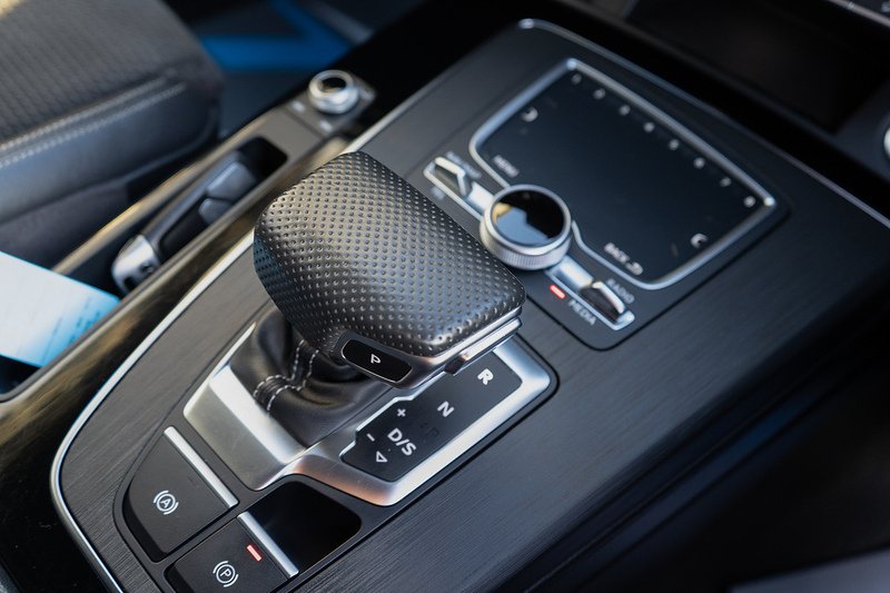 Audi Q5 TDI Black Edition - U5173