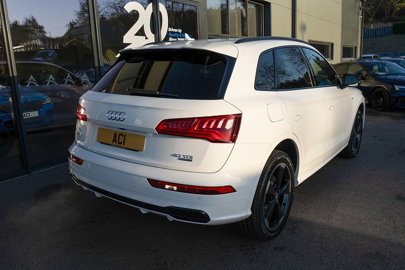 Audi Q5 TDI Black Edition - U5173