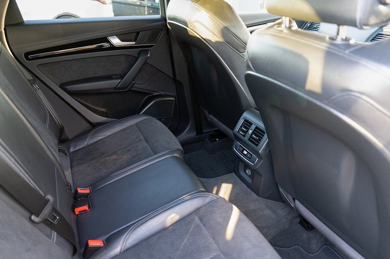 Audi Q5 TDI Black Edition - U5173