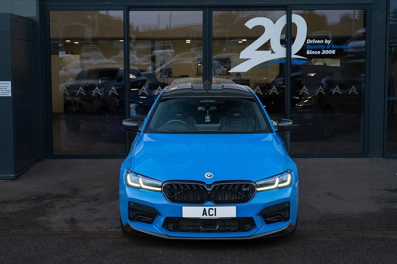 BMW M5 i V8 Competition - U5176