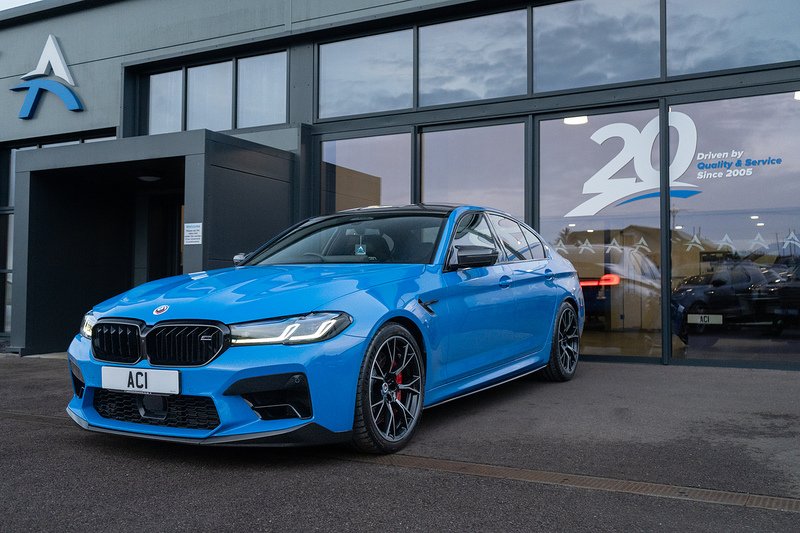 BMW M5 i V8 Competition - U5176