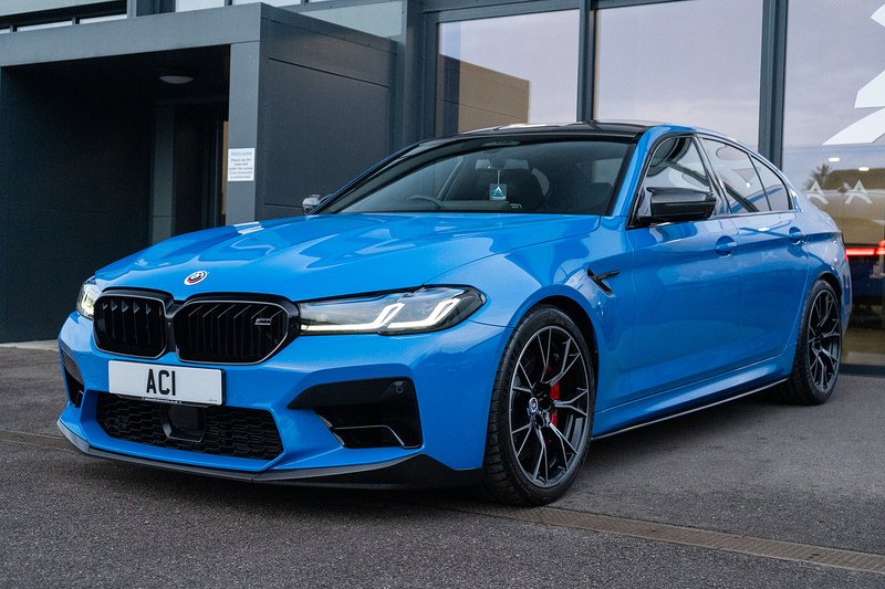 BMW M5 i V8 Competition - U5176