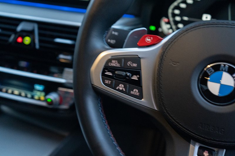 BMW M5 i V8 Competition - U5176