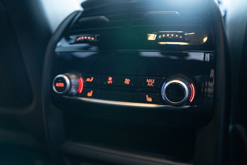 BMW M5 i V8 Competition - U5176