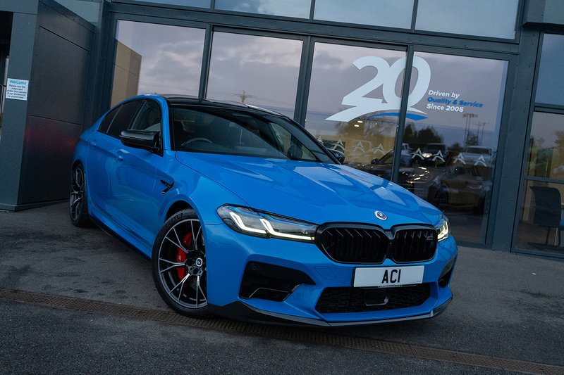 BMW M5 i V8 Competition - U5176