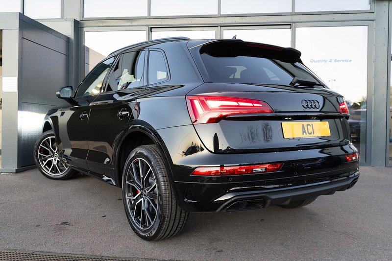 Audi Q5 TFSI Edition 1 - U5178