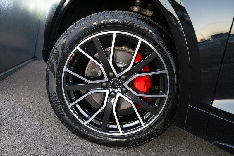 Audi Q5 TFSI Edition 1 - U5178