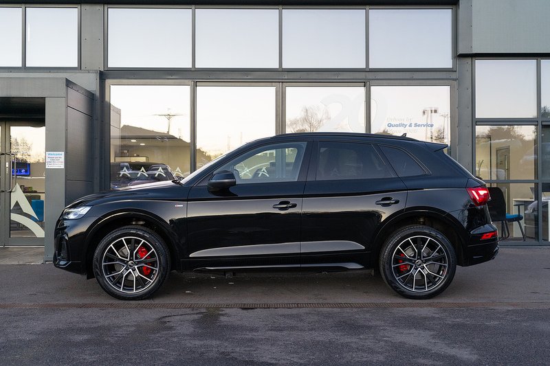 Audi Q5 TFSI Edition 1 - U5178