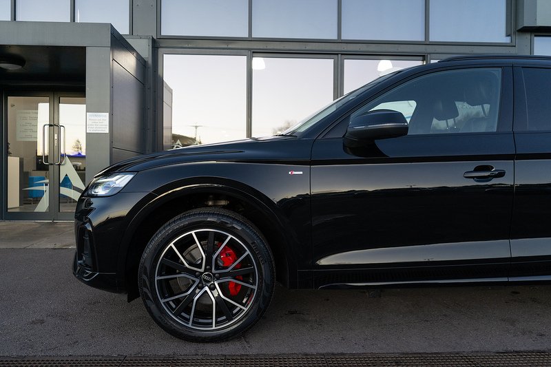 Audi Q5 TFSI Edition 1 - U5178