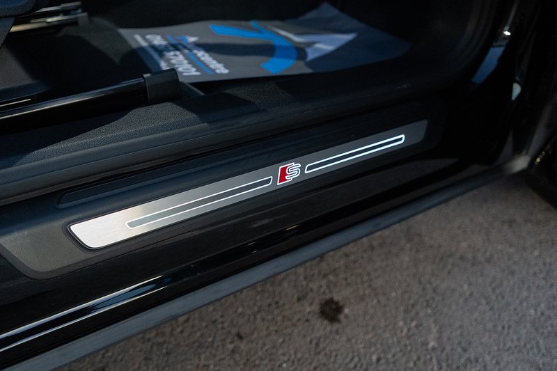 Audi Q5 TFSI Edition 1 - U5178