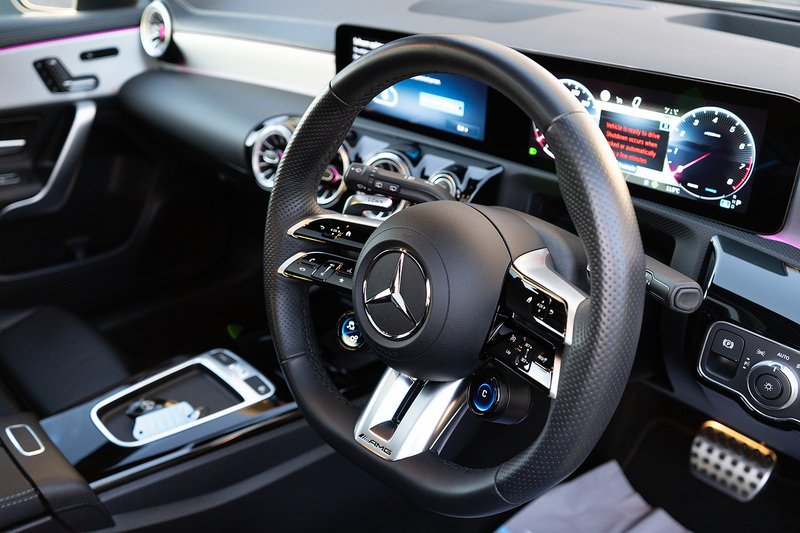 Mercedes-Benz A Class A35h MHEV AMG - U5181